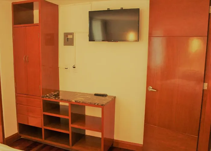 Condesa Suites